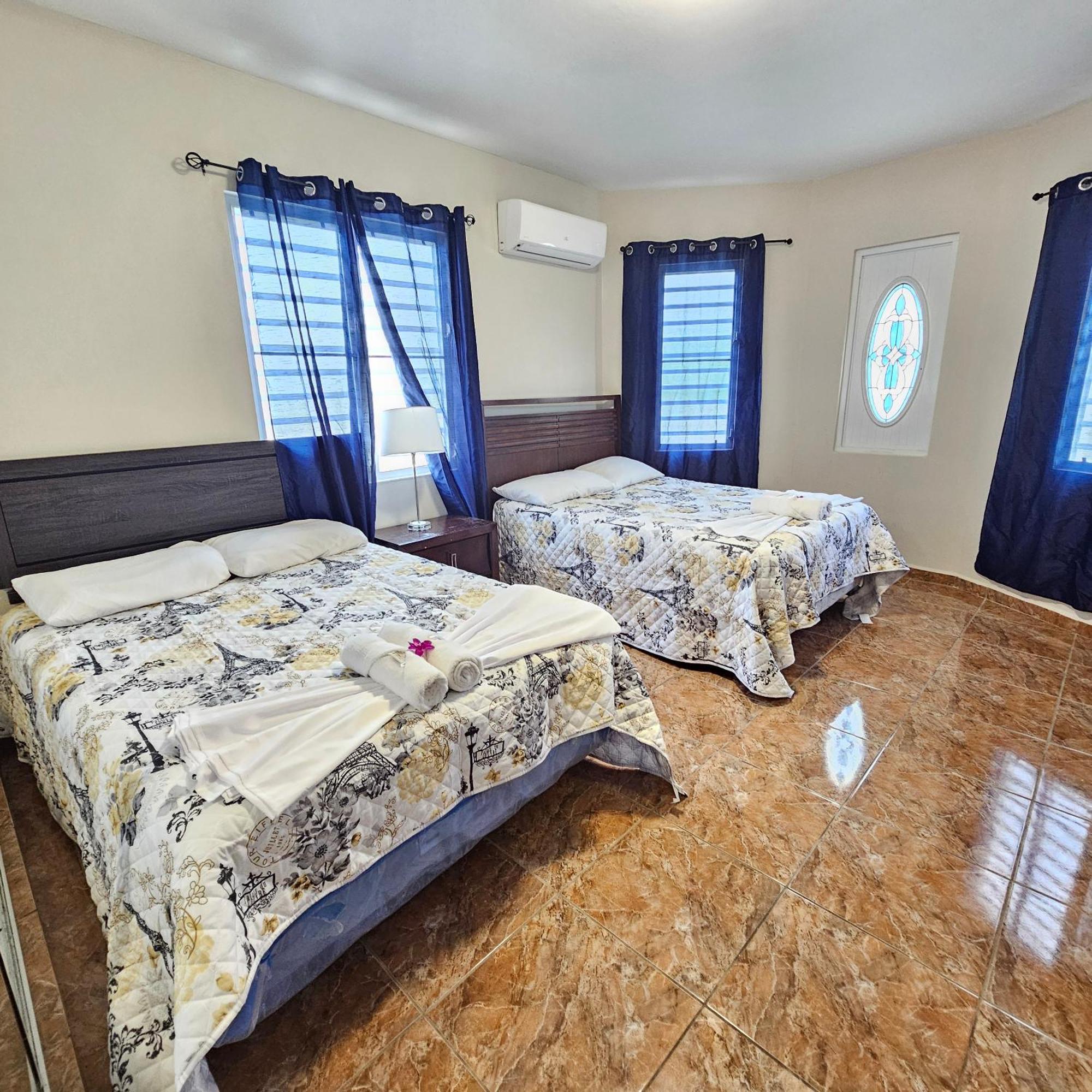 Big Vacation House Moca ภายนอก รูปภาพ